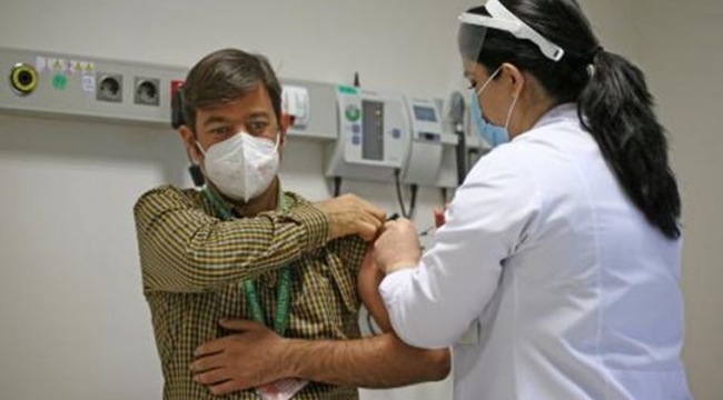 Sağlık Bakanlığı anlattı: Aşı olanlar yan etkiyle karşılaşırsa ne yapmalı?