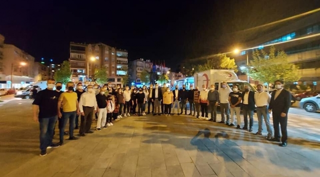 MHP İzmir'den 30 ilçede kan bağışı