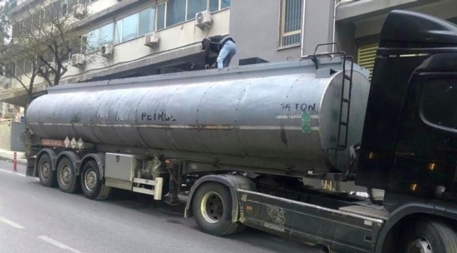 Bornova'da 26 ton kaçak yakıt ele geçirildi!