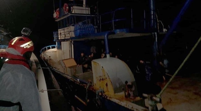 Türkiye'den kaçmaya çalışan 168 müteci, denizde yakalandı!