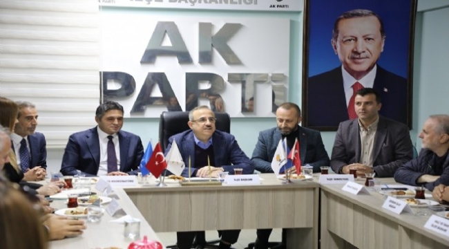 AK Partili Sürekli'den iddialı çıkış: Foça ve Dikili'yi alacağız!