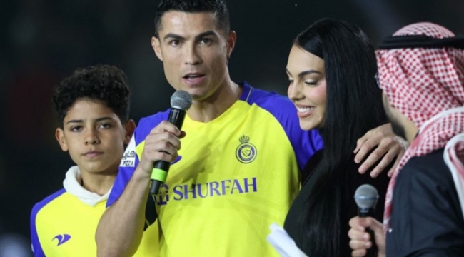 Ronaldo ve sevgilisi, Suudi Arabistan'da yasadan muaf tutuldu