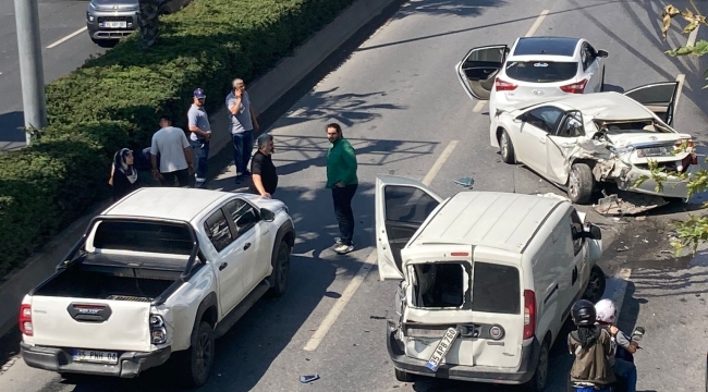 Ankara Caddesin'de zincirleme kaza