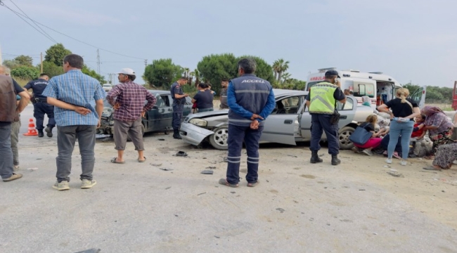 İzmir'de iki ayrı feci kaza: 11 yaralı