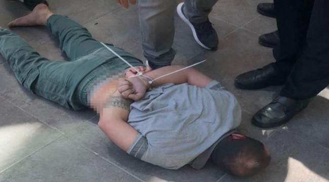 İzmir'deki konsolosluk saldırganı tutuklandı