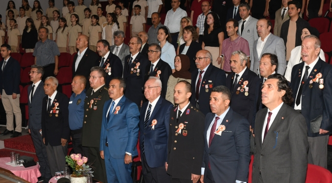 Başkan Selvitopu Gaziler Günü'nü kutladı