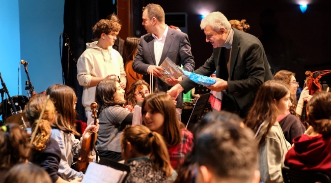 Çocuk Senfoni Orkestrası'ndan Cumhuriyetin 100 yılına Özel Konser
