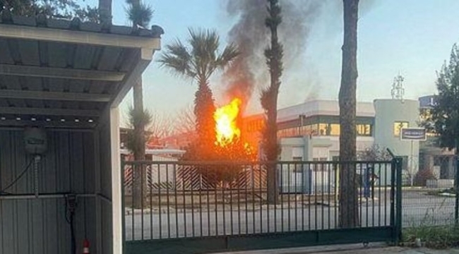 Çiğli AOSB'deki fabrikada yangın çıktı! 1 işçi hayatını kaybetti!